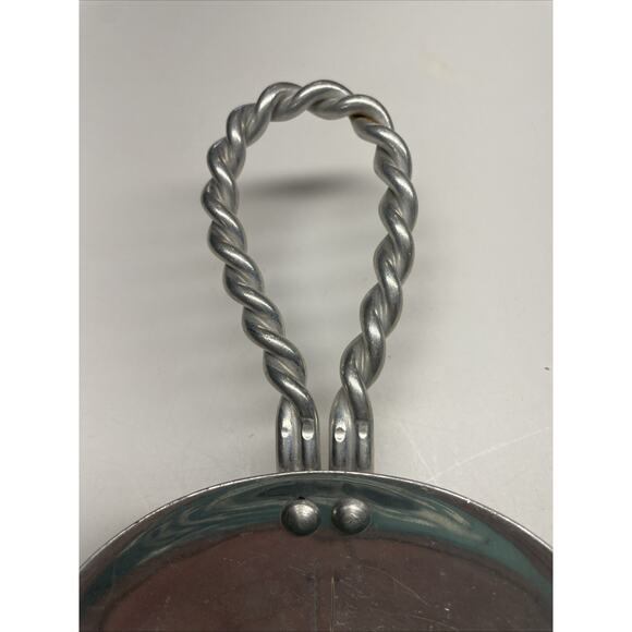 BW Buenilum Aluminum Leaf Tray Fish Bread Crudite’ Server MCM Charcuterie Party - Picture 2 of 10